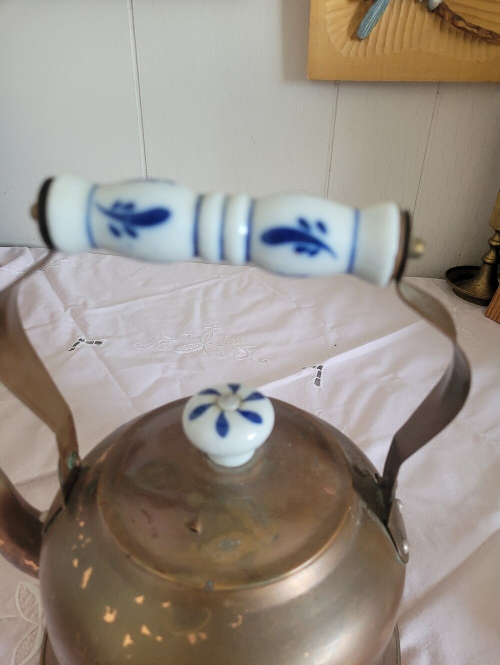 Vintage Copper Teakettle with White & Blue Porcelain Handle - Picture 6 of 13